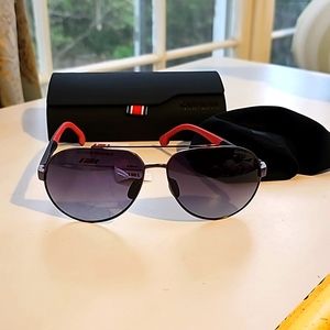 NWT Carrera Red & Black Aviators
